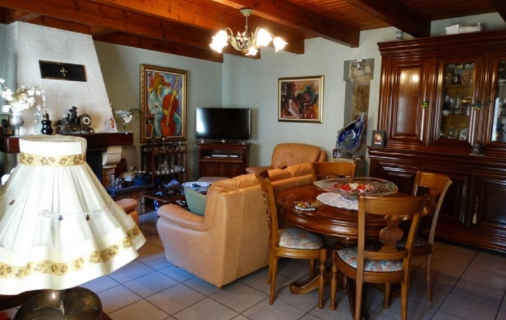 Annonces COLOMBIERS : Maison / Villa | LESPIGNAN (34710) | 88 m2 | 140 000 € 